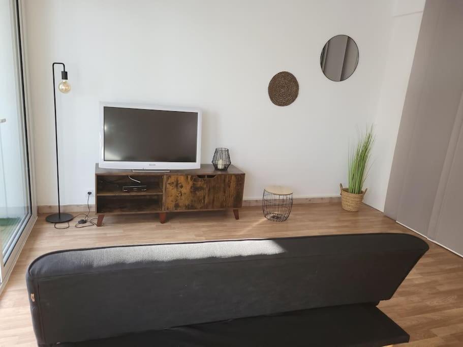 Superbe Apartement En Residence Avec Piscine Roses Esterno foto